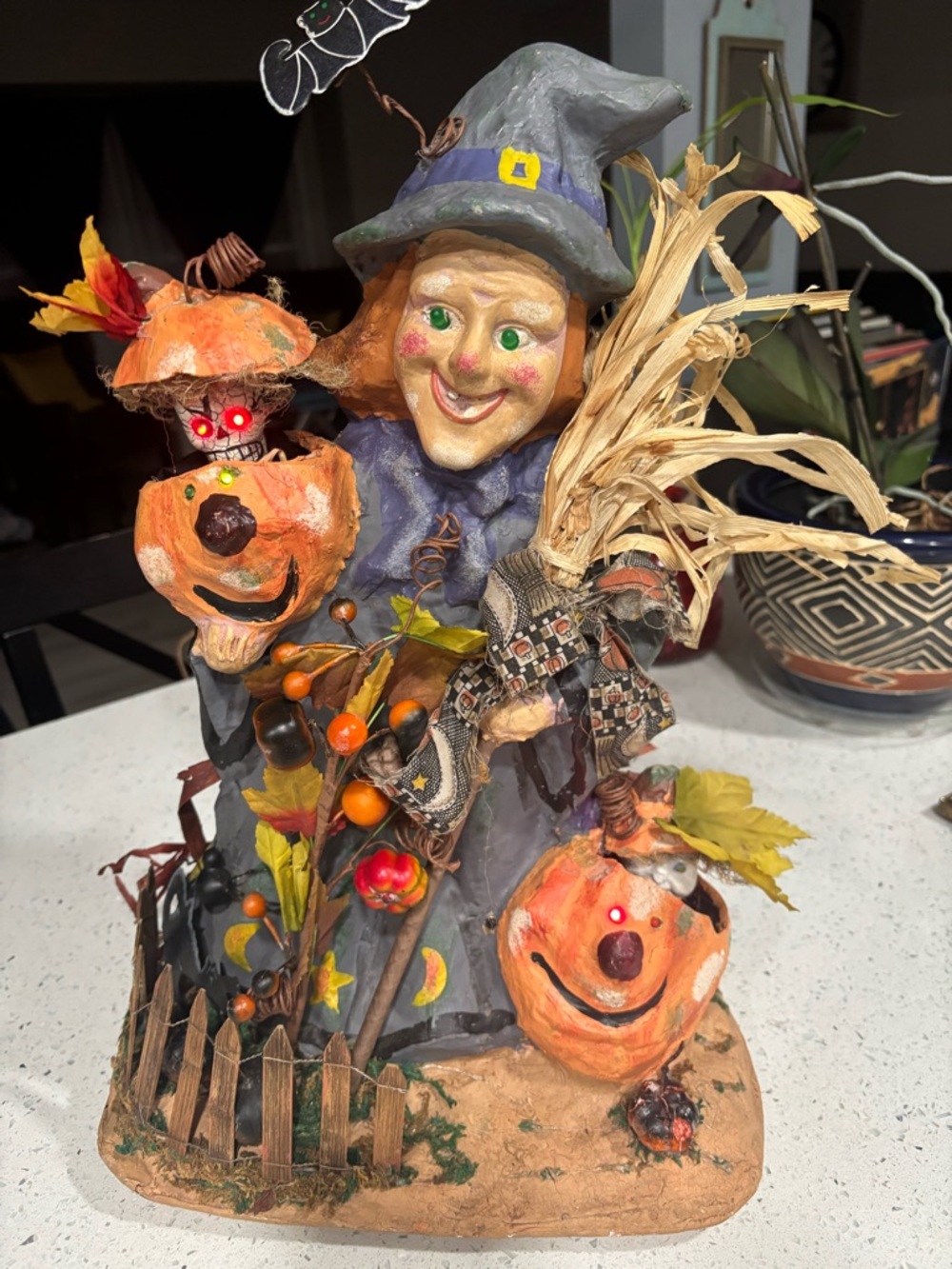 Motion Activated Witch Paper Mache Vtg Movement And Sound